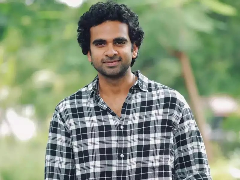  வித்தியாசமான கதாப்பாத்திரங்களை ஏற்று நடித்து தமிழ் திரையுலகில் தனக்கென ஒரு இடத்தை பிடித்திருக்கிறார் அசோக் செல்வன்.