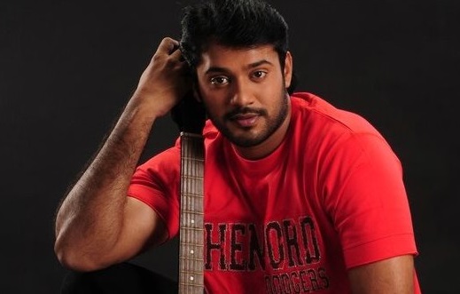  அன்பு படத்தைத் தொடர்ந்து தமிழில் இவர் நடித்த காதல் கிசு கிசு, கலிஹ்கா உள்ளிட்ட படங்கள் எதிர்பார்த்த வெற்றியைப் பெறவில்லை.