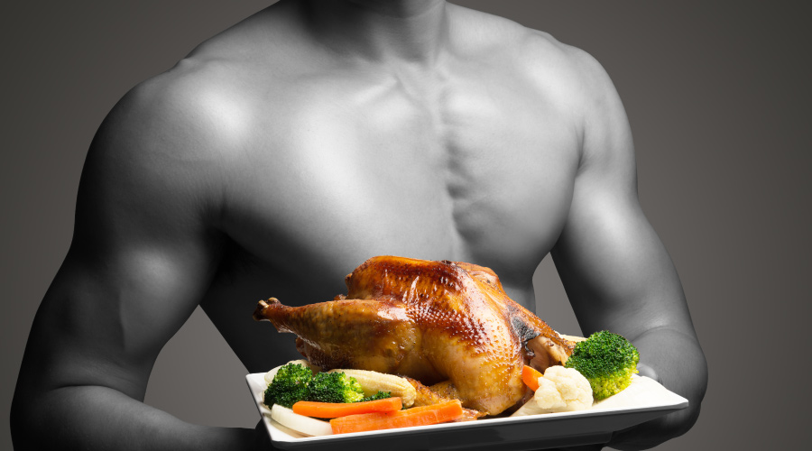  ,[object Object], தசை திசுக்களை (Muscle tissue) உருவாக்க மற்றும் சரி செய்ய புரோட்டீன் அவசியம். தவிர உங்கள் இலக்கு பிசிக்கல் ட்ரான்ஸ்ஃபரமேஷனாக இருந்தால் புரோட்டீன் முக்கியமானது. நேஷ்னல் லைப்ரரி ஆஃப் மெடிசின் நடத்திய ஆய்வின்படி, உடற்பயிற்சிக்குப் பிறகு ஒருவர் குறைந்தபட்சம் 1.6 கிராம்/கிலோ புரோட்டீன் எடுத்து கொள்ள வேண்டும். வேகவைத்த முட்டை, மீன் அல்லது இறைச்சியை நீங்கள் புரோட்டீன் ஆதாரமாக எடுத்து கொள்ளலாம்.