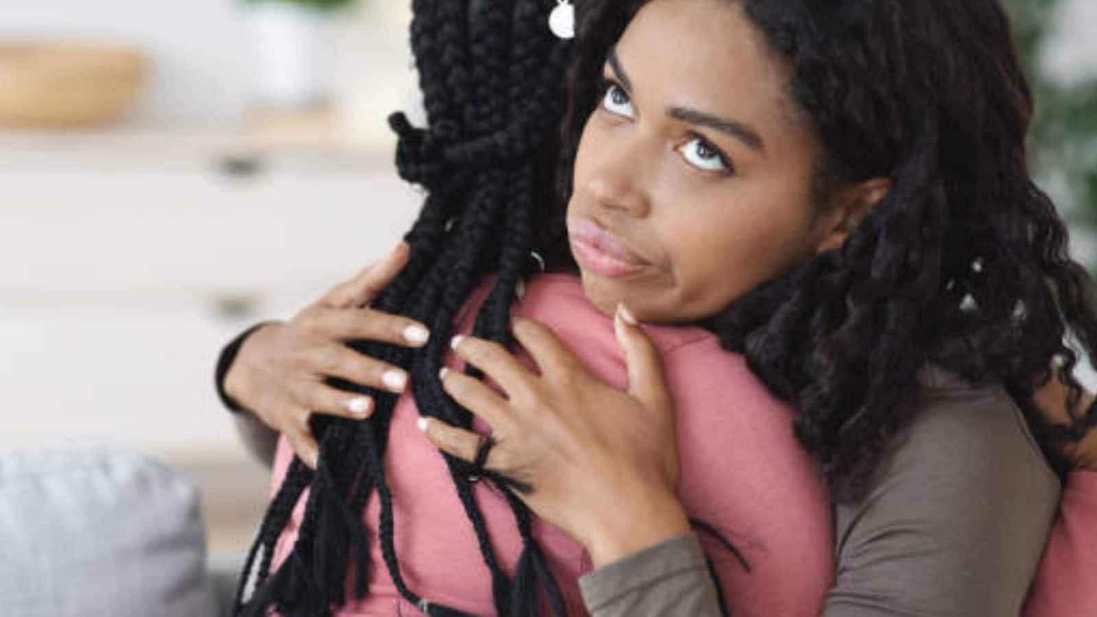 இனிக்க இனிக்க பேசுவாங்க.. உஷார்! தவறான நபருடன் நட்பு.. இதுதான் அறிகுறிகள்!