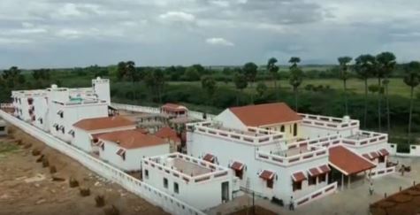   மாவட்டத்தில் உள்ள கீழடி மற்றும் அதனை சுற்றியுள்ள கொந்தகை, அகரம், மணலூர் ஆகிய இடங்களில் அகழாய்வுகள் நடந்தன.