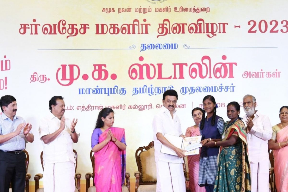 சிங்கப் பெண்களே.. மகளிர் தின விழாவில் முதல்வர் பேச்சு