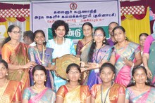 ”பெண்கள் பொருளாதார சுதந்திரத்துடன் திகழ வேண்டும்” - மாணவிகளுக்கு அறிவுரை வழங்கிய புதுக்கோட்டை ஆட்சியர்..