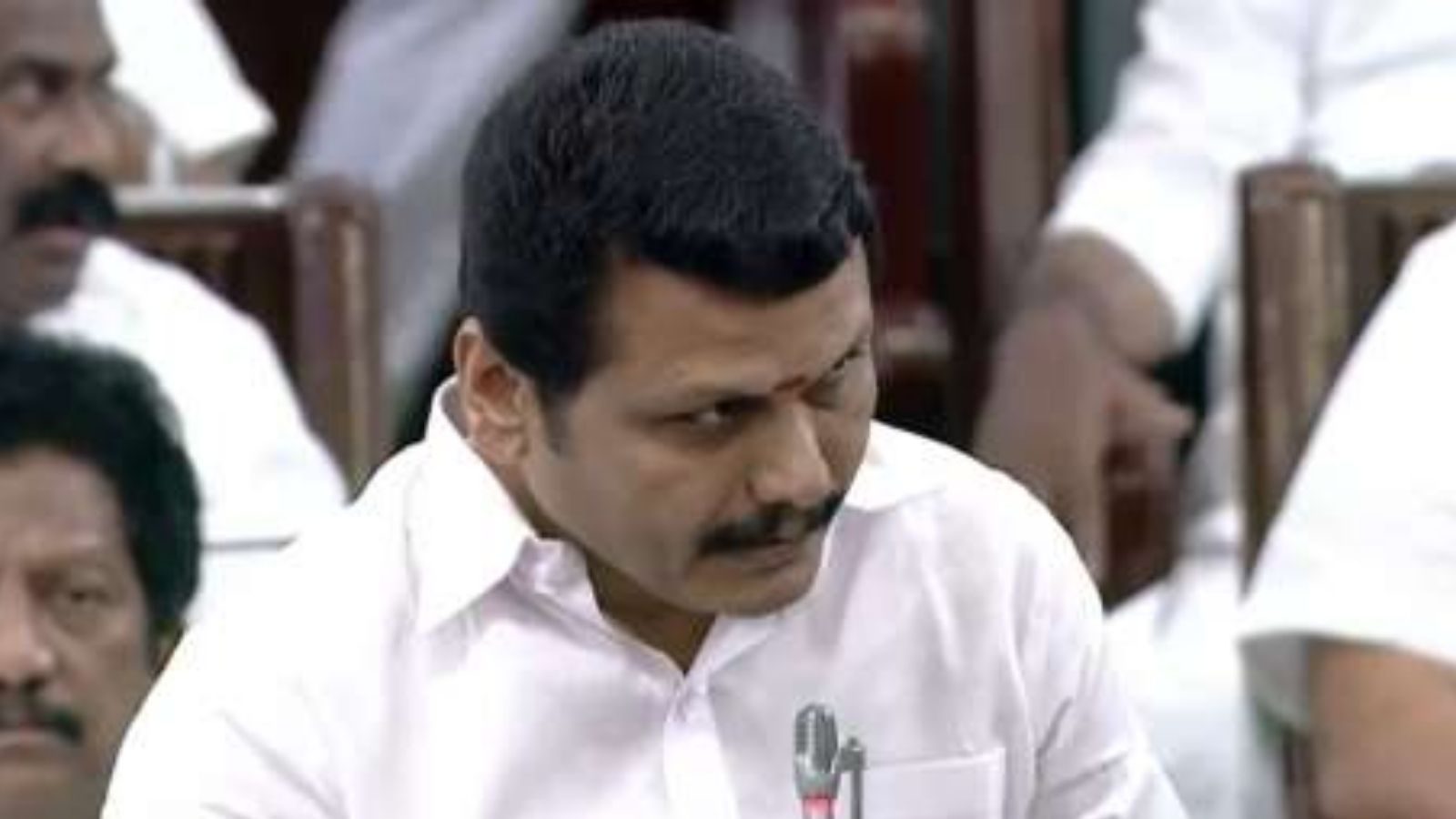 சென்னையில் மின் கம்பிகளை புதைவிட கம்பிகளாக அமைக்கும் பணிகள் தீவிரம்: அமைச்சர் தகவல்