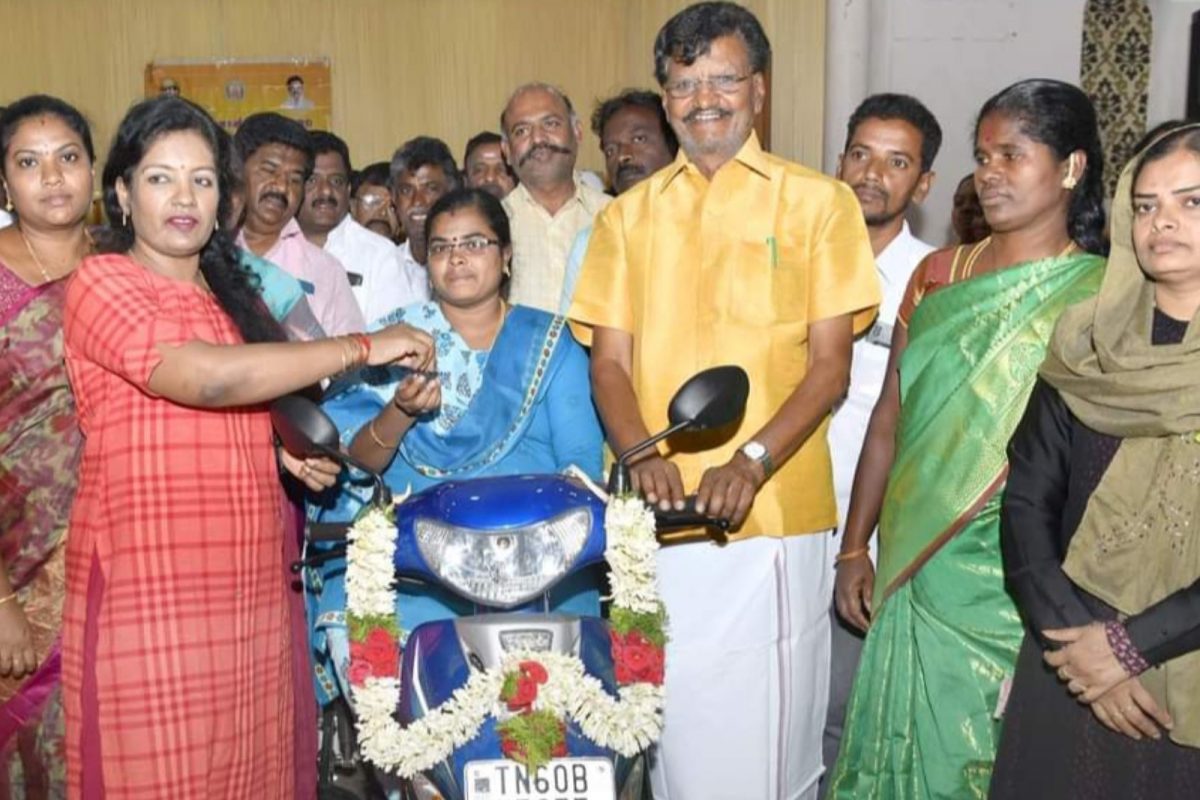 மாற்றுத்திறனாளிகளுக்கு