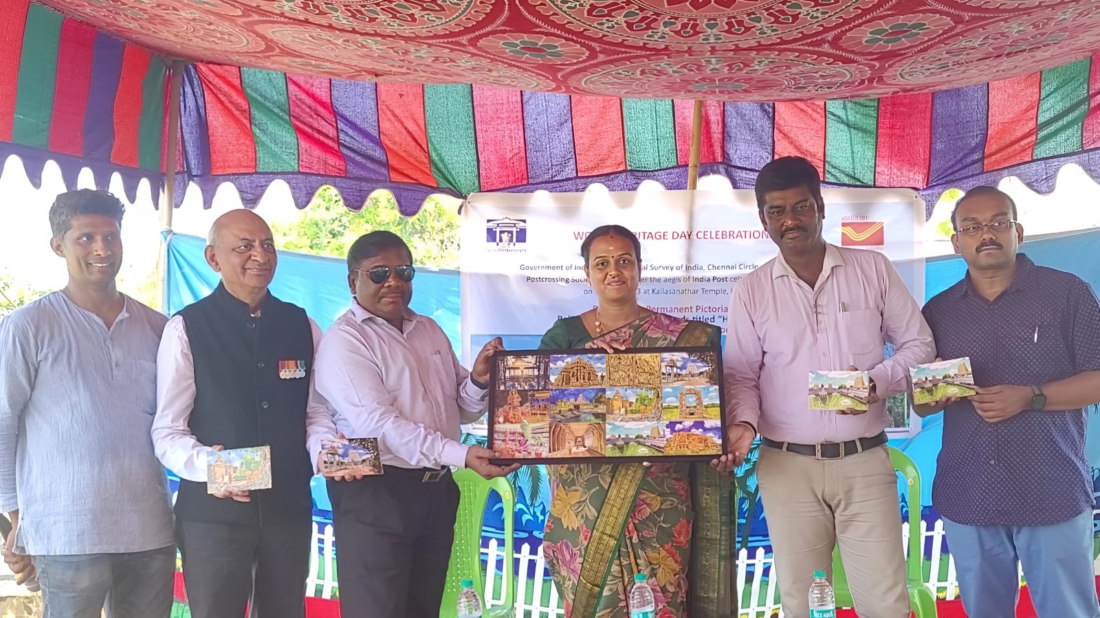 பாரம்பரயமிக்க காஞ்சியின் பெருமையை போற்றும் ஓவியங்கள்.. அஞ்சல் அட்டையாக வெளியீடு!