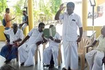 இலங்கை கடற்படையால் பிரச்சினை வரக்கூடாது..போராட்டம் அறிவித்த மீனவர்கள்!