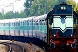 ஒரு பெட்டியை அல்லது ஒட்டுமொத்த ரயிலையே முன்பதிவு செய்ய முடியுமா..?