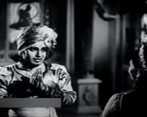  இந்தப் படத்தின் போது சாமியும், எம்ஜிஆரும் நட்பாயினர். எம்ஜிஆர் அவரை அண்ணன் என்றும், சாமி அவரை ராமச்சந்தர் என்றும் அழைப்பது வழக்கம். இந்நிலையில, தனது கம்பெனி நடிகர்களை வைத்து படமாக்க, ராஜா ராணி கதையொன்றை எழுதும்படி ஜுபிடர் பிக்சர்ஸ் சோமு கேட்க, சாமியும் எழுதினார். கதை நன்றாக இருந்ததால் அந்தக் காலத்தில் பிரபலமாக இருந்த பி.யூ.சின்னப்பாவையும், டி.ஆர்.ராஜகுமாரியையும் நடிக்க வைக்க தீர்மானித்தார் சோமு,. ஜுபிடர் பிக்சர்ஸின் நடிகர்களை வைத்து எடுப்பதாகச் சொன்ன கதையை அவர்களை வைத்தே எடுக்கலாம், எம்ஜிஆரும், மாலதியும் நடித்தால் சிறப்பாக இருக்கும் என சாமி கேட்டுக் கொள்ள சோமு உடன்பட்டார். படத்தை இயக்கும் பொறுப்பும் சாமியிடம் ஒப்படைக்கப்பட்டது.