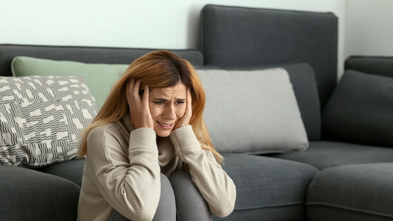 Anxiety Vs Panic attack :  கவலை தாக்குதல் - பீதி தாக்குதல்.. இரண்டிற்கும் உள்ள வேறுபாடு என்ன?