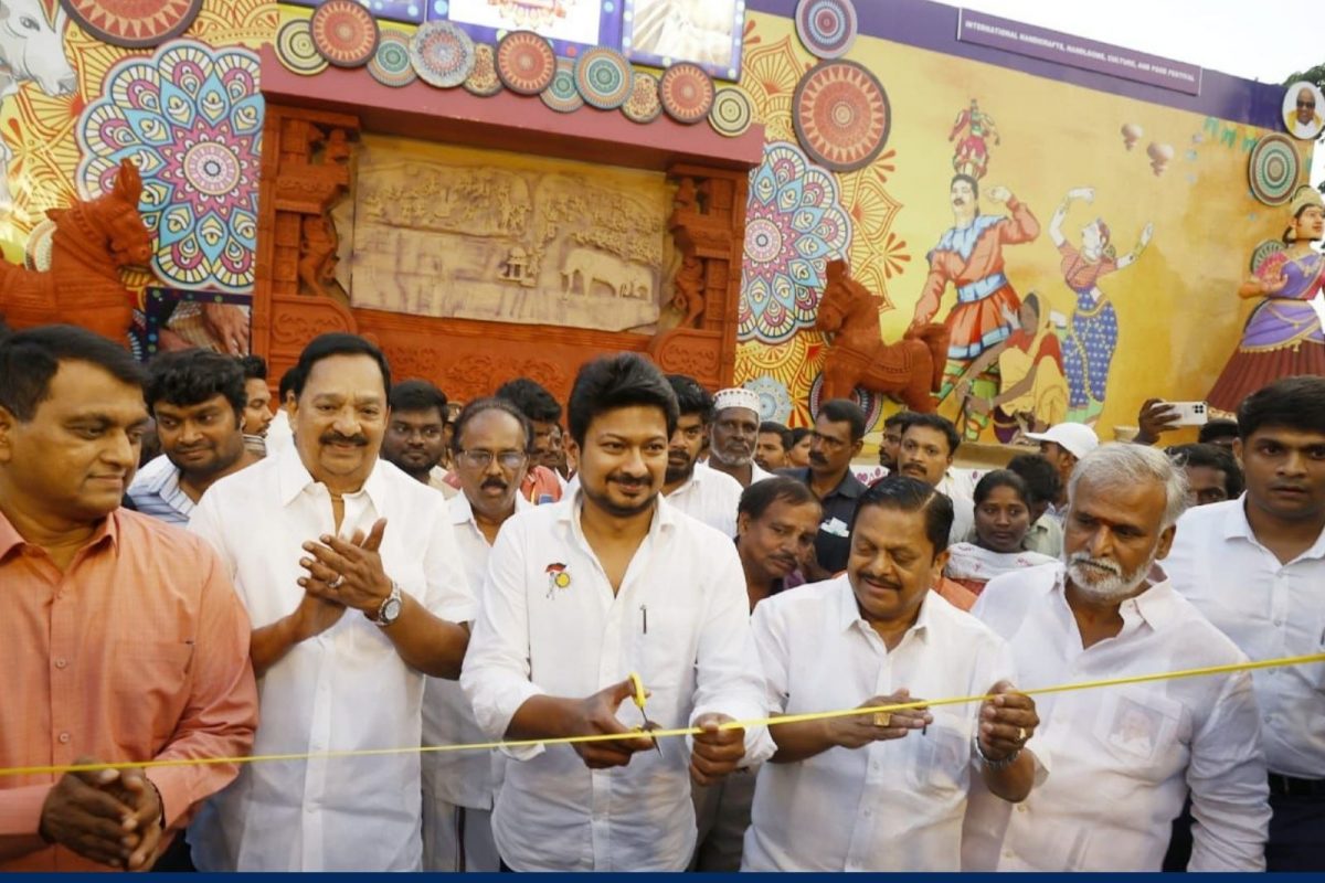 ‘சென்னை விழா’  - கைவினை பொருட்கள் முதல் உணவு வகைகள் வரை..