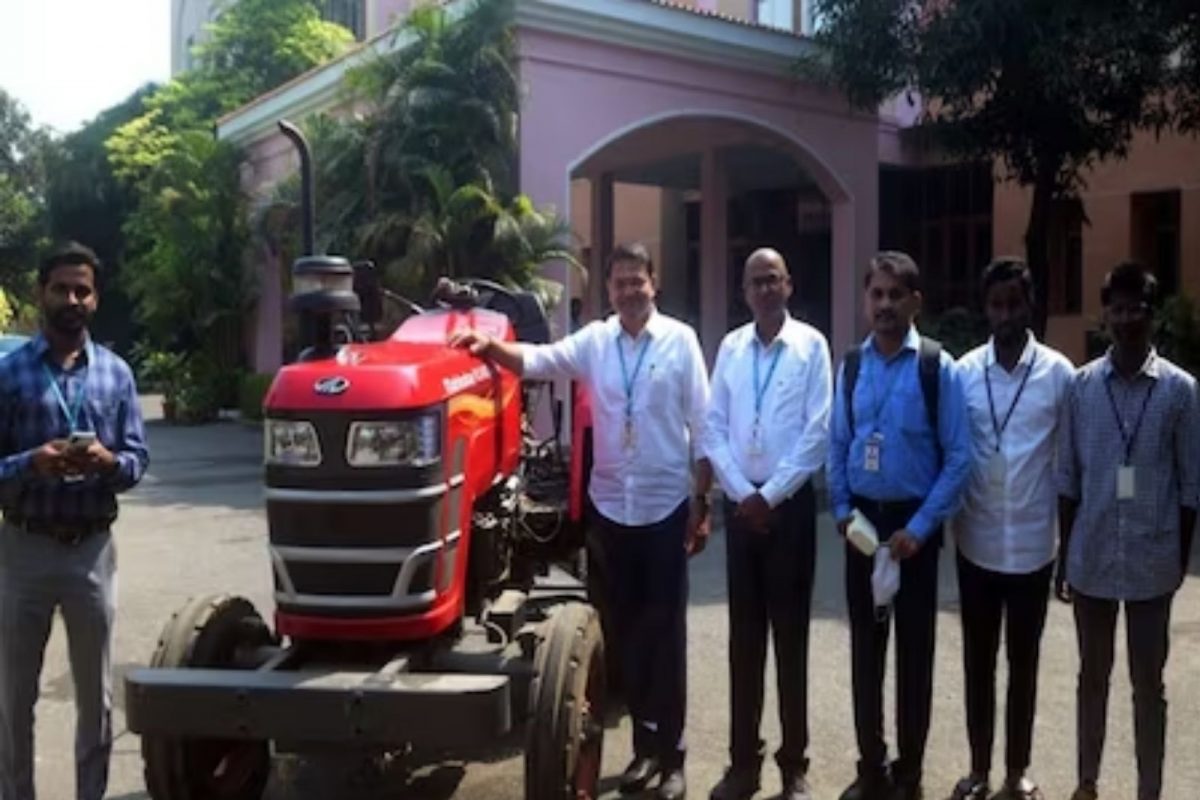 ஆட்டோமேட்டிக் டிராக்டர்