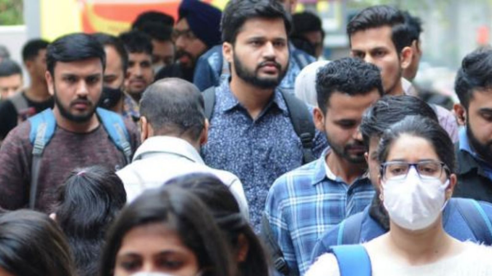 இன்று முதல் முகக்கவசம் கட்டாயம்! அதிகரிக்கும் கொரோனா அரசு அதிரடி உத்தரவு