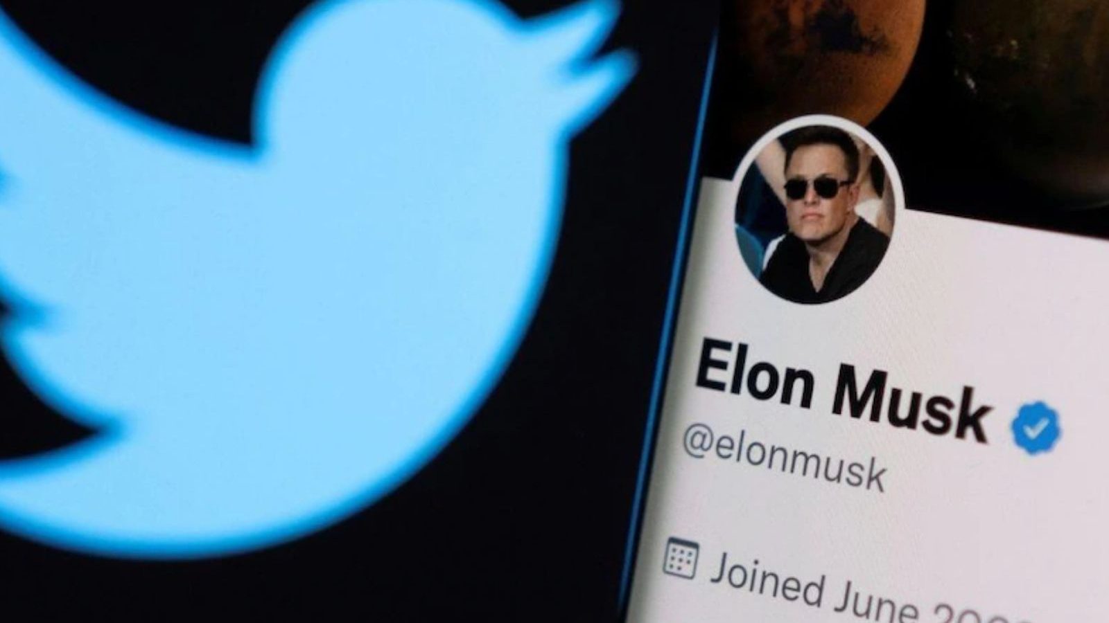 இப்படி பண்ணீட்டீங்களே மஸ்க்..  பிரபலங்களின் ப்ளு டிக்கை நீக்கிய ட்விட்டர்