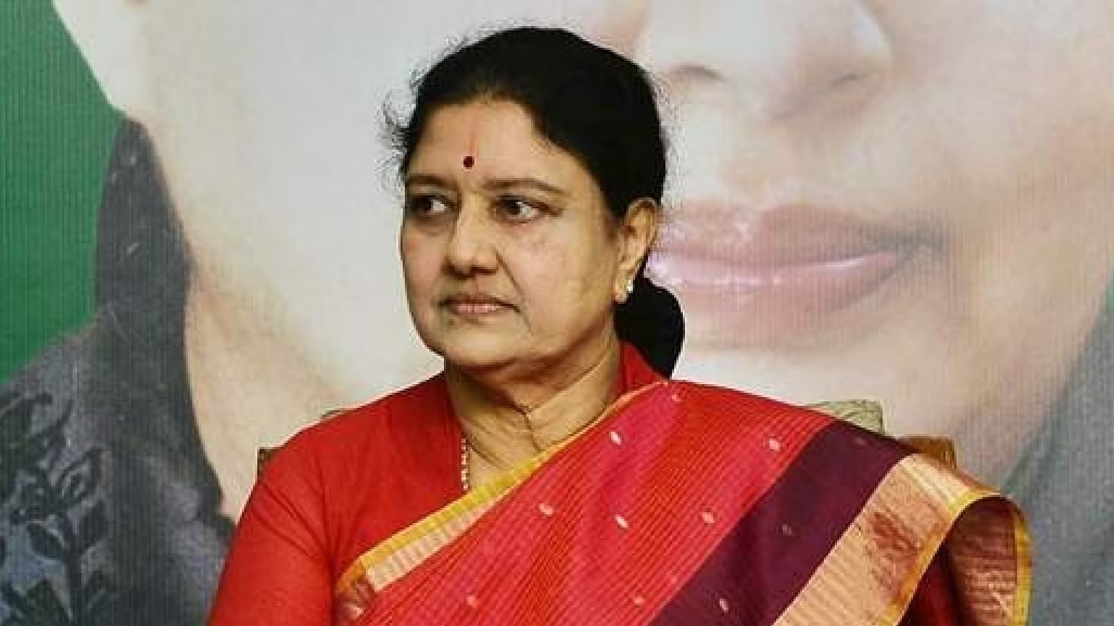 நரிக்குறவ இன மக்கள் சாதிச் சான்றிதழ் பெற இயலாத அவலநிலை - தமிழக அரசுக்கு சசிகலா கண்டனம்