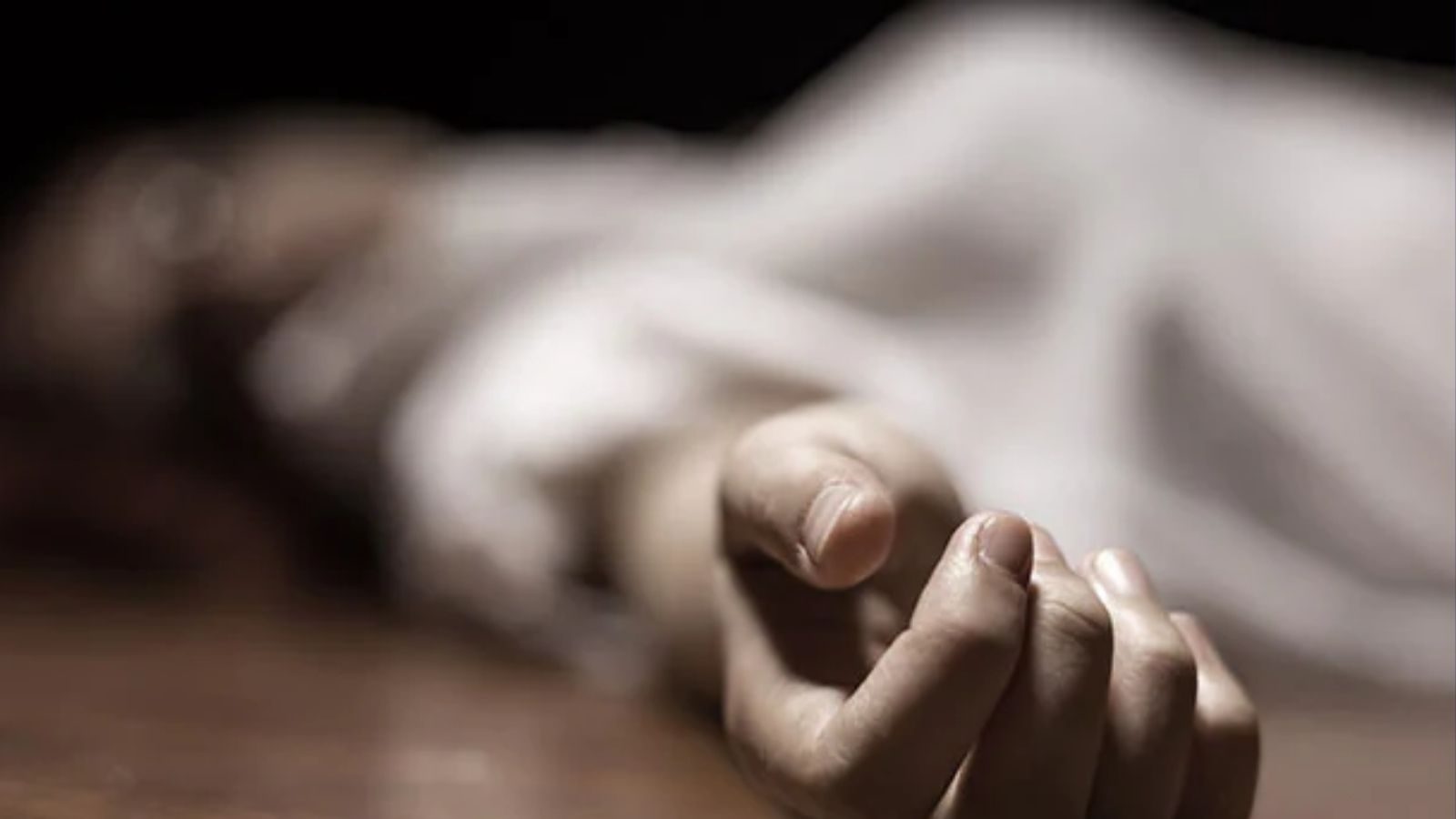 கள்ளக்காதலியின் 17வயது மகனை வெட்டிக்கொன்ற காதலன்.. சென்னையில் அதிர்ச்சி