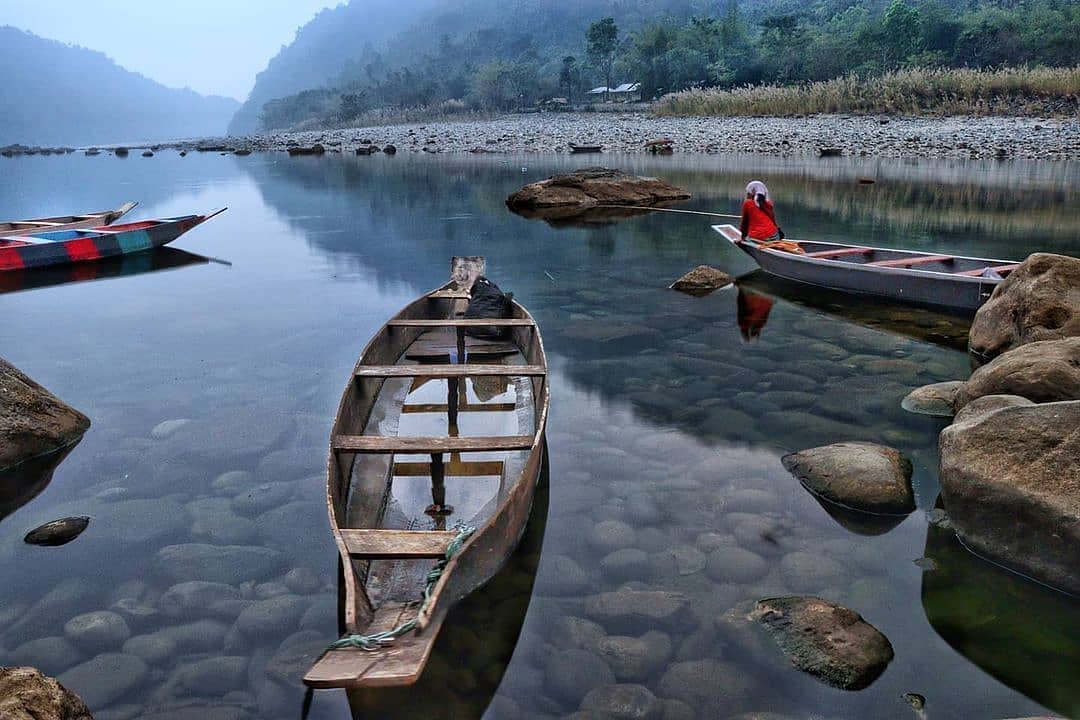  ,[object Object], வடகிழக்கு இந்தியாவின் மேகாலயா மாநிலத்தில் அமைந்துள்ள சில்லாங், கடல் மட்டத்தில் இருந்து சுமார் 1525 மீ உயரத்தில் அமைந்துள்ள ஒரு நகரம் ஆகும். பிரம்மபுத்திரா ஆறு மற்றும் சுர்மா ஆறுகளிடையே அமைந்துள்ள இந்த நகரத்தின் AQI அளவு ஆனது 21-ஆக உள்ளது.
