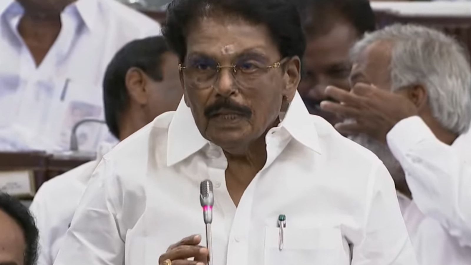 தமிழ்நாட்டில் புதிதாக 8 மாவட்டங்கள்...? - சட்டமன்றத்தில் அமைச்சர் கே.கே.எஸ்.எஸ்.ஆர்.ராமச்சந்திரன் முக்கிய அறிவிப்பு..!