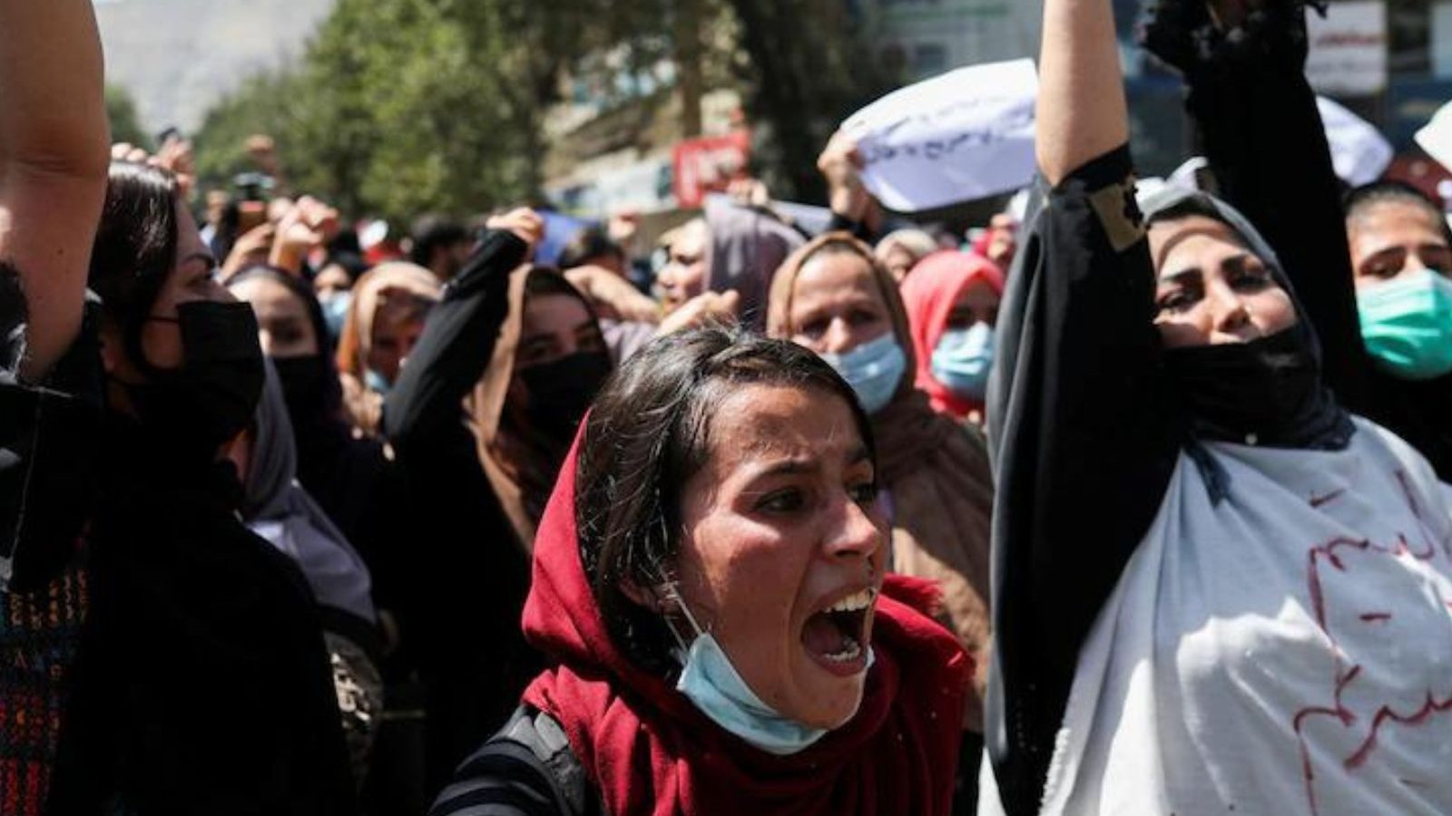 பெண்களுக்கு ஆதரவு.. தலிபான்களுக்கு கடும் எச்சரிக்கை கொடுத்த ஐநா.!