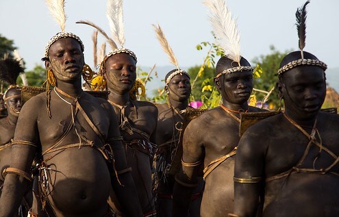 ethiopian bodi tribe festival | தொப்பை ஆண்களை விரும்பும் பெண்கள் ...