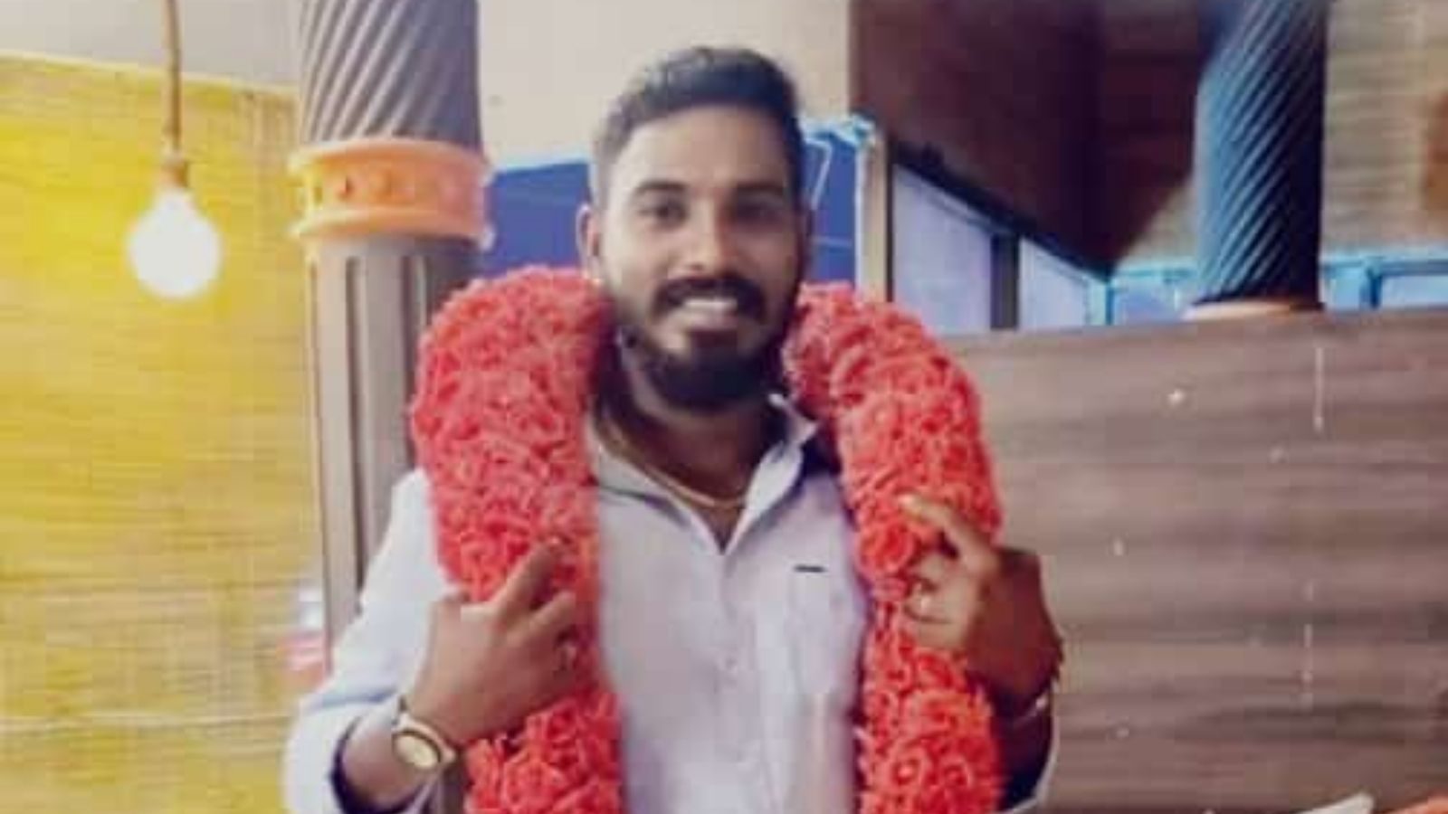 அம்பேத்கர் பிறந்தநாள் விழா... அம்பத்தூரில் மின்சாரம் பாய்ந்து இளைஞர் பலி - திருமாவளவன் நேரில் அஞ்சலி