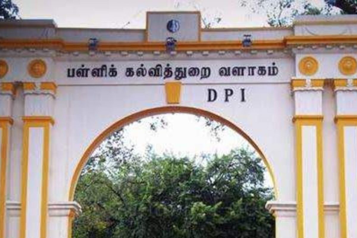 பள்ளிக்கல்வித்துறை அதிகாரிகளுக்கு சைபர் கிரைம் சம்மன்