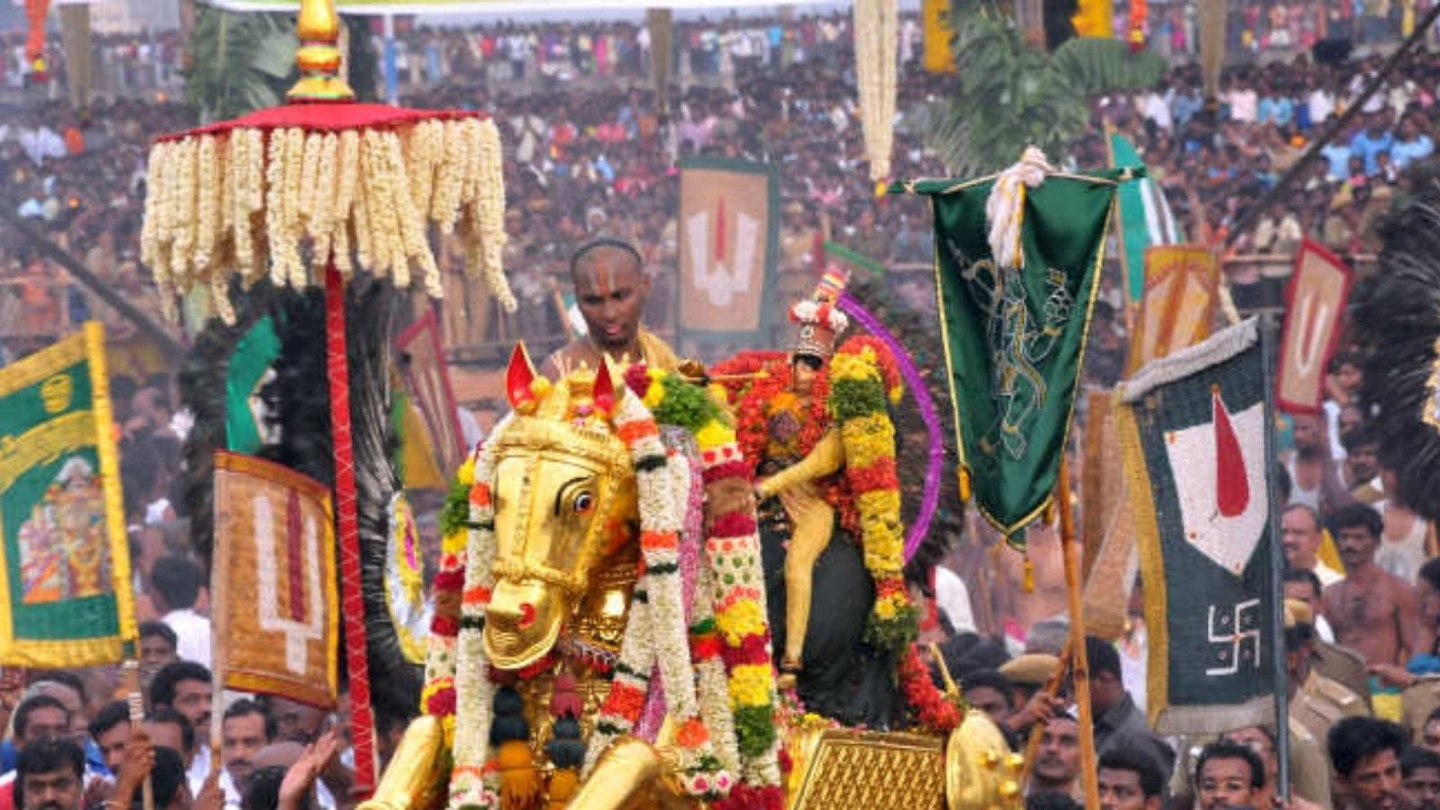 மதுரை அழகரின் ஆயிரம் பொன் சப்பரம் நிகழ்ச்சி.. தேதி விவரங்கள் வெளியீடு!