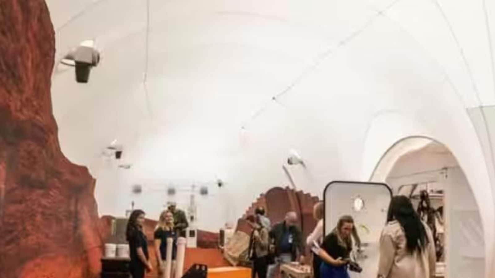 செவ்வாய் கிரகத்தில் வாழ்வது எப்படி இருக்கும்…? மனிதர்களை அனுப்பி சோதனையை செய்யும் பணியில் நாசா தீவிரம்..!