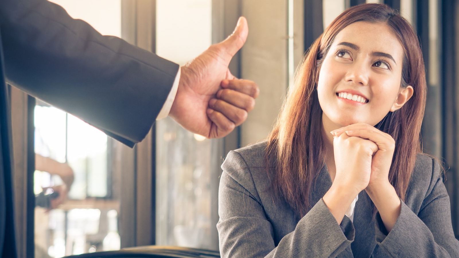 குறிப்பிட்ட நபரை அனைவருக்கும் பிடிக்க என்ன காரணம் தெரியுமா..? இந்த குணங்கள் இருப்பதுதான்..!