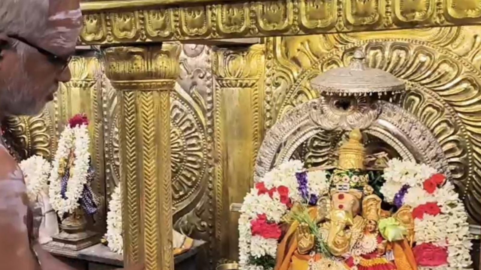 களைகட்டிய தமிழ் புத்தாண்டு.. புதுச்சேரி மணக்குள விநாயகர் கோயிலில் சிறப்பு வழிபாடு!