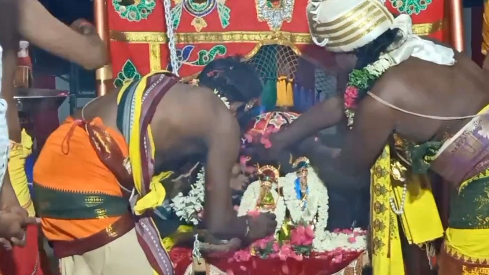 ராமநாதபுரம் ஸ்ரீசஞ்சீவி ஆஞ்சநேயர் ஆலயத்தில் ராமநவமி திருக்கல்யாணம் வைபவம்!