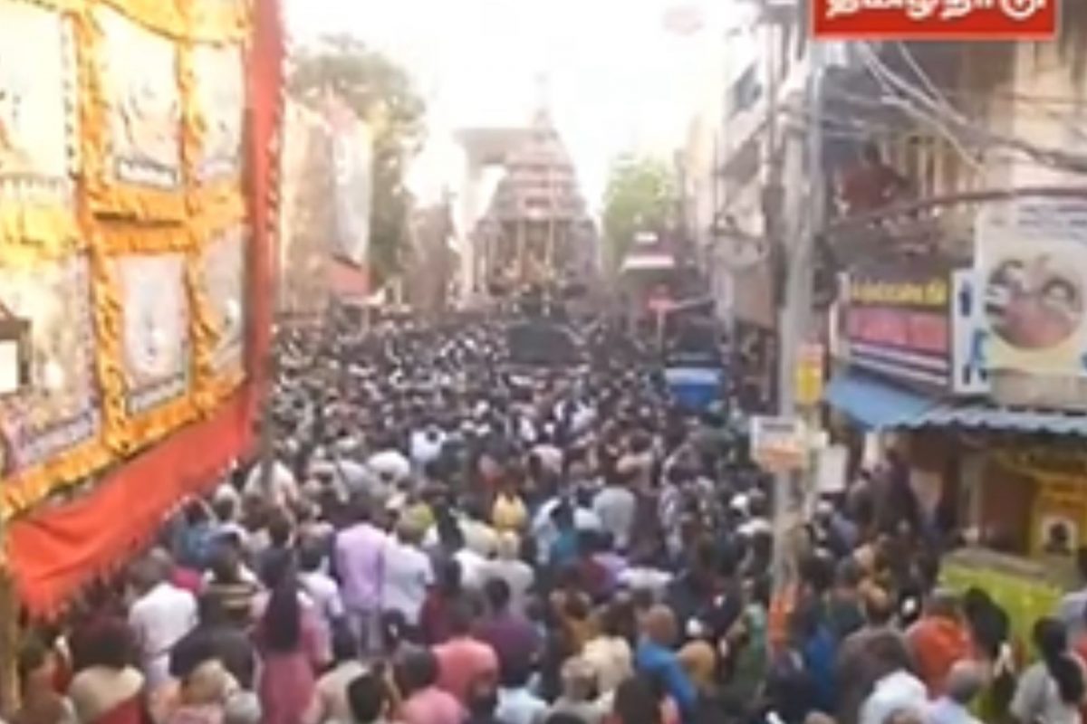 மயிலாப்பூர் கபாலீஸ்வரர் கோயில் பங்குனி தேரோட்டம்.. நாளை திருகல்யாணம்..
