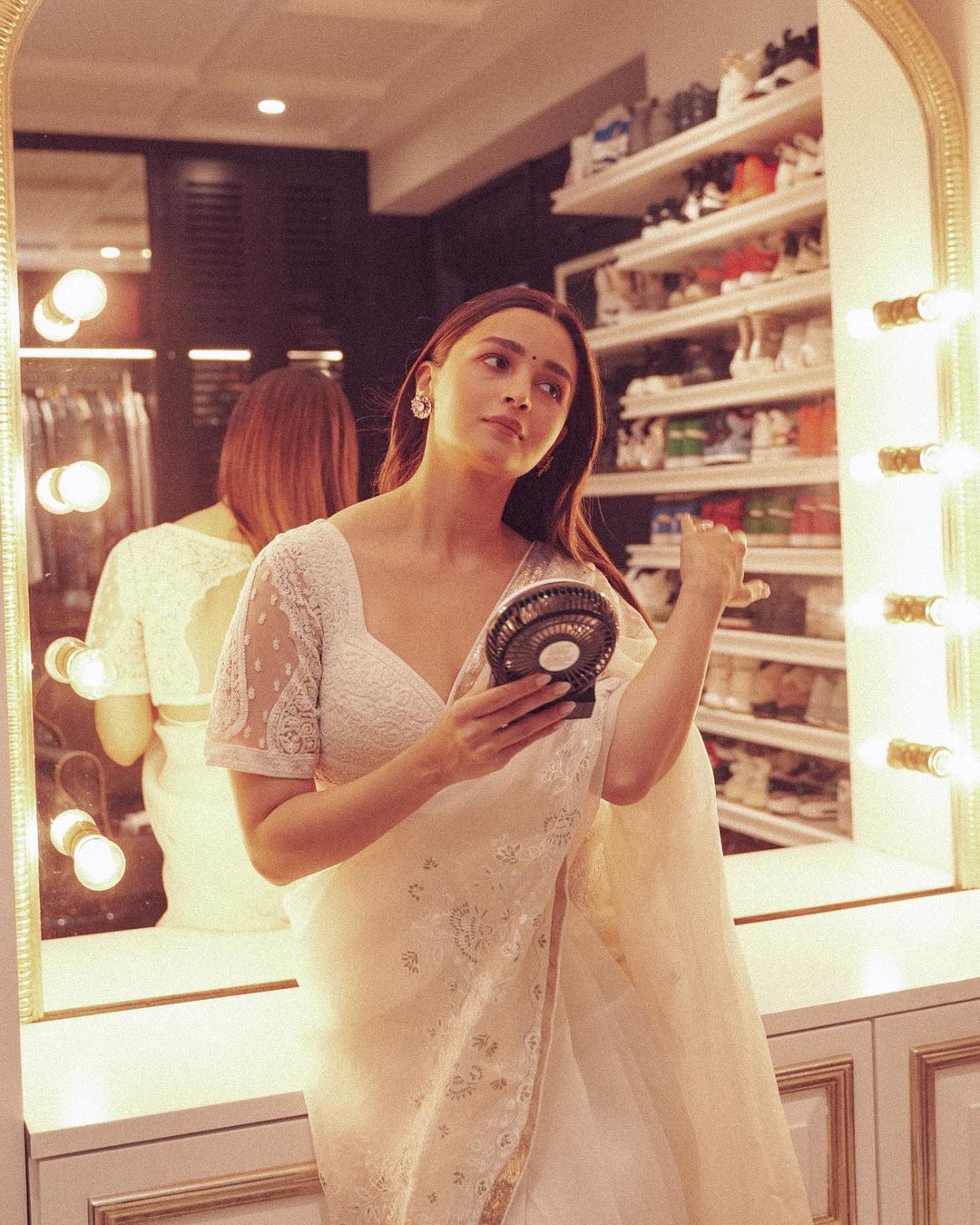  Alia Bhatt looking breathtaking in a gorgeous white sheer saree with minimal makeup and loose hair