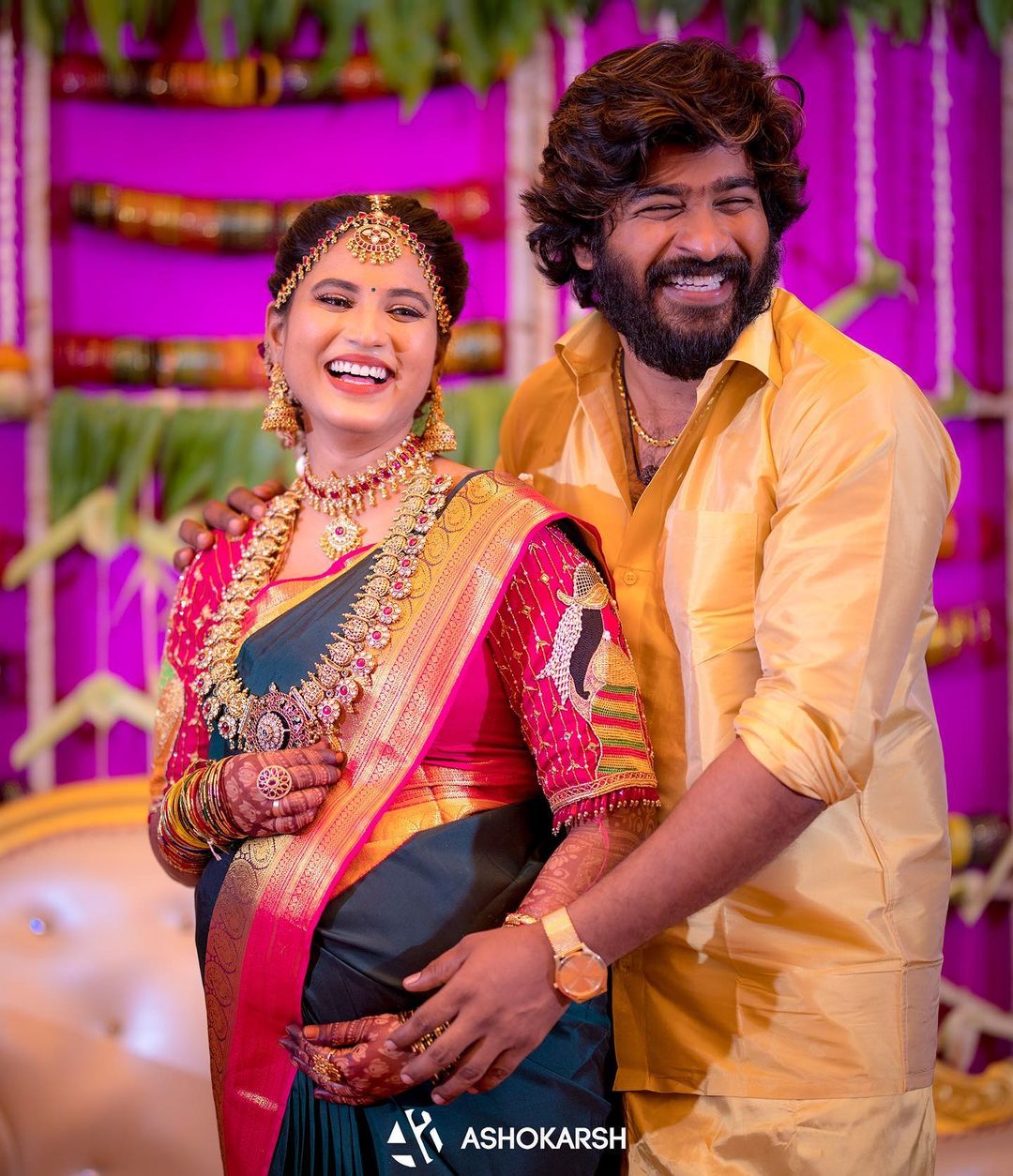  இந்நிலையில் தற்போது நவீன் கண்மணி தம்பதிக்கு பெண் குழந்தை பிறந்துள்ளது. இதையடுத்து அவர்களுக்கு வாழ்த்துகள் குவிந்து வருகின்றன.
