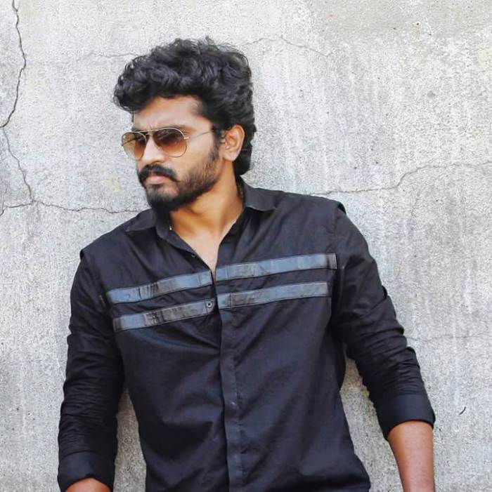  இதனை தொடர்ந்து சித்து தற்போது விஜய் டிவி-யில் ஒளிபரப்பாகி வரும் ராஜா ராணி 2 தொடரில் ஹீரோவாக நடித்து வருகிறார்.