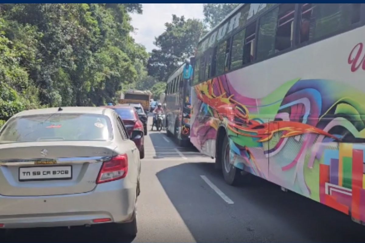 கொடைக்கானல் போக்குவரத்து நெரிசல்