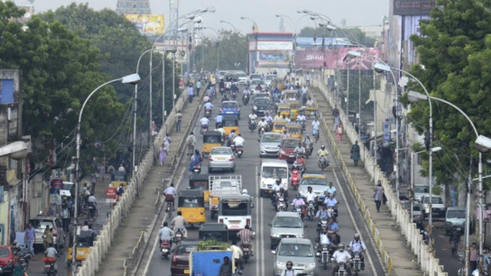 வாகன ஓட்டிகளே உஷார்... சென்னை மெட்ரோ பணிகளுக்காக முக்கிய பகுதியில் போக்குவரத்து மாற்றம்!