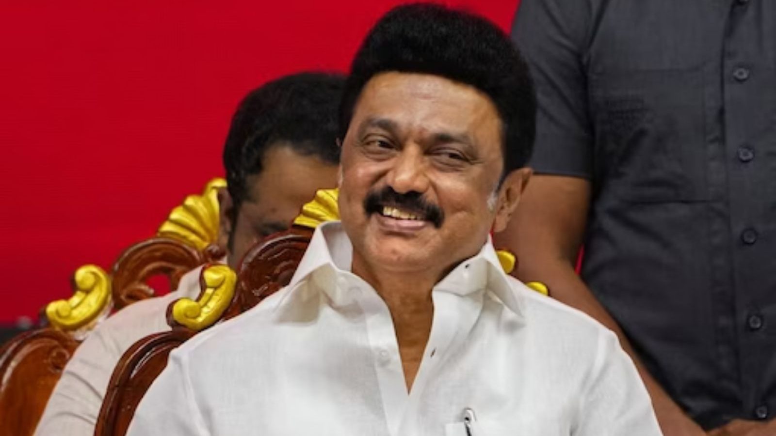 தமிழ்நாடு அமைச்சரவை விரைவில் மாற்றமா?