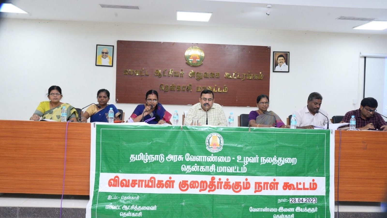 விவசாயிகளுக்கு மானியம், நலத்திட்ட உதவிகள் : தென்காசி ஆட்சியர் வழங்கினார்