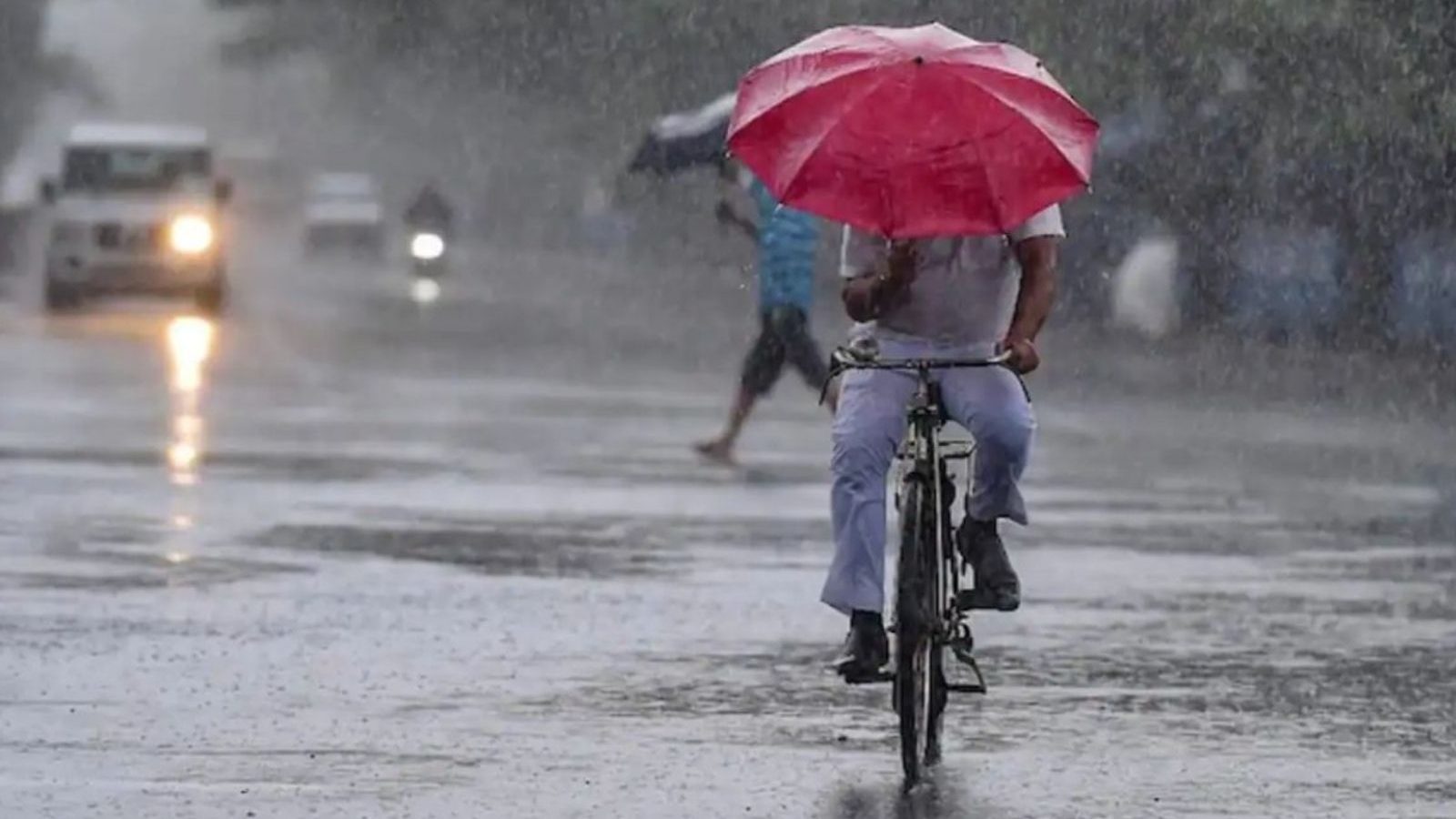 தேனி மாவட்டத்தில் கொட்டித்தீர்த்த கோடை மழை : எந்த ஊரில் எவ்வளவு தெரியுமா?- முழு விபரம் இதோ!