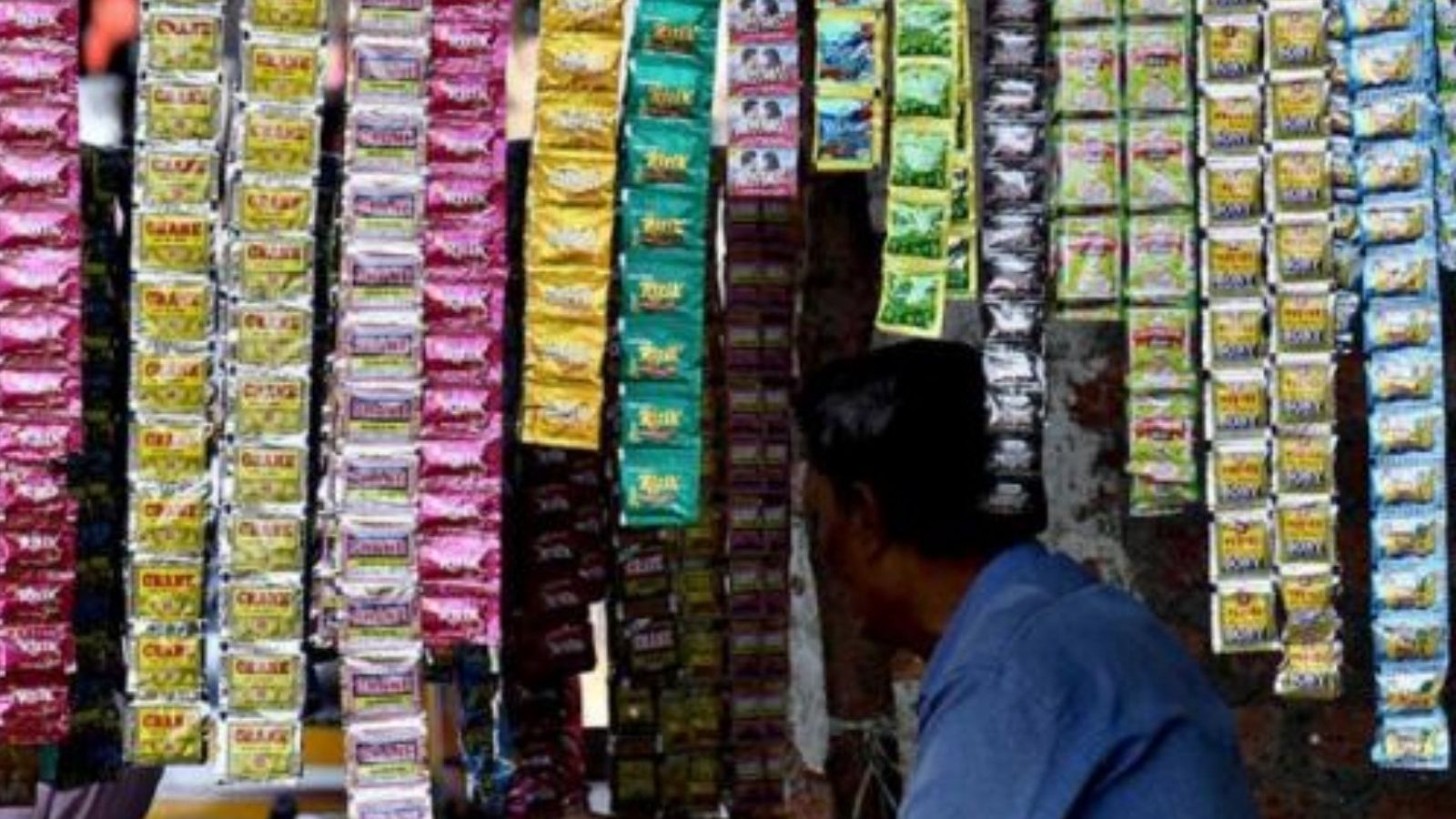 தமிழ்நாட்டில் குட்கா, புகையிலைப் பொருட்களுக்கு மேலும் ஓராண்டு தடை!