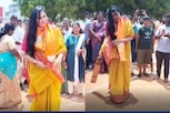 சிஎஸ்கே கலர் சேலையில் கிரிக்கெட் ஆடிய நமிதா..!
