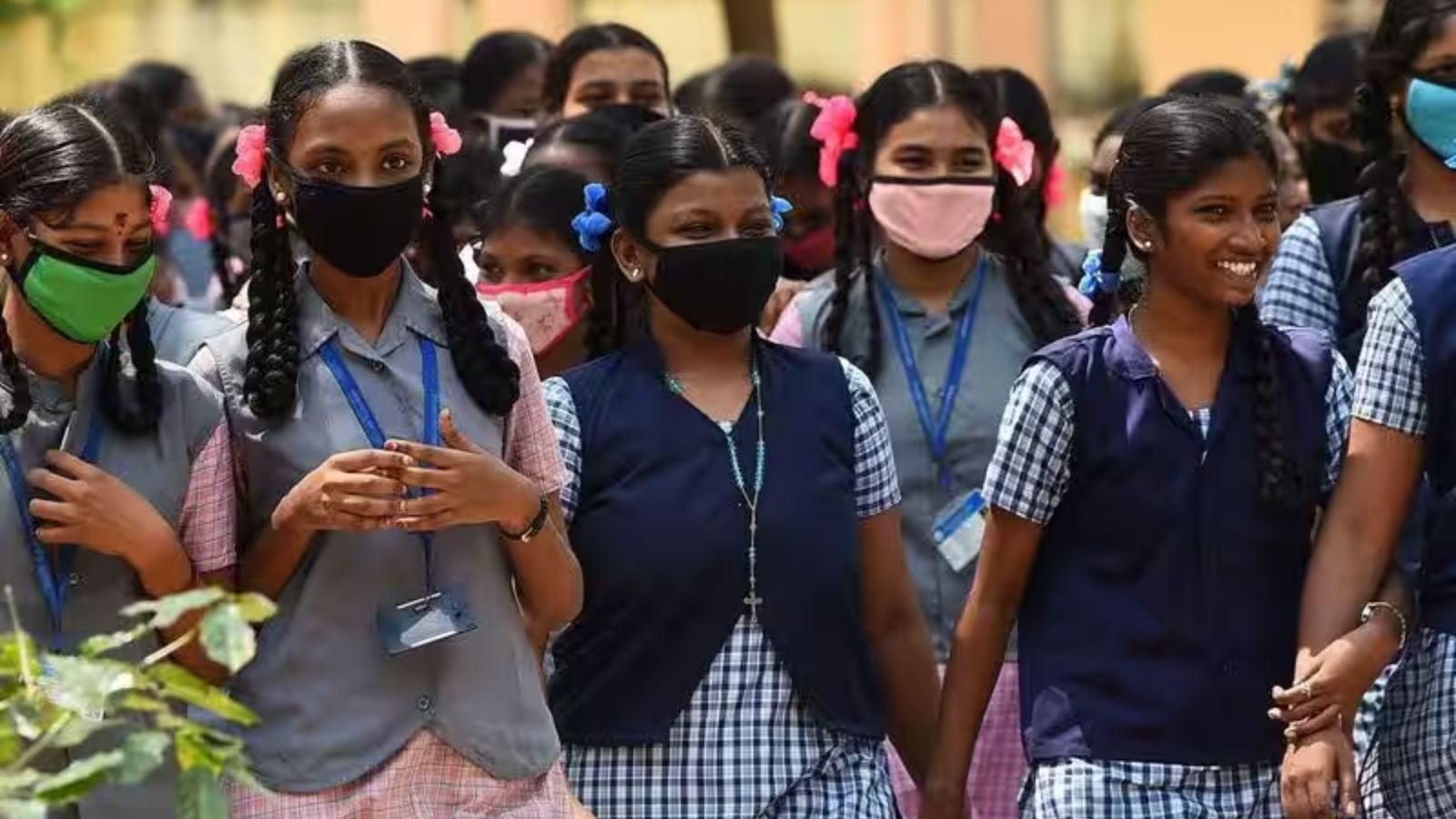 10-ம் வகுப்பு பொதுத்தேர்வில் தோல்வியா? கவலை வேண்டாம்.. துணை தேர்வுக்கு விண்ணப்பிக்கலாம்