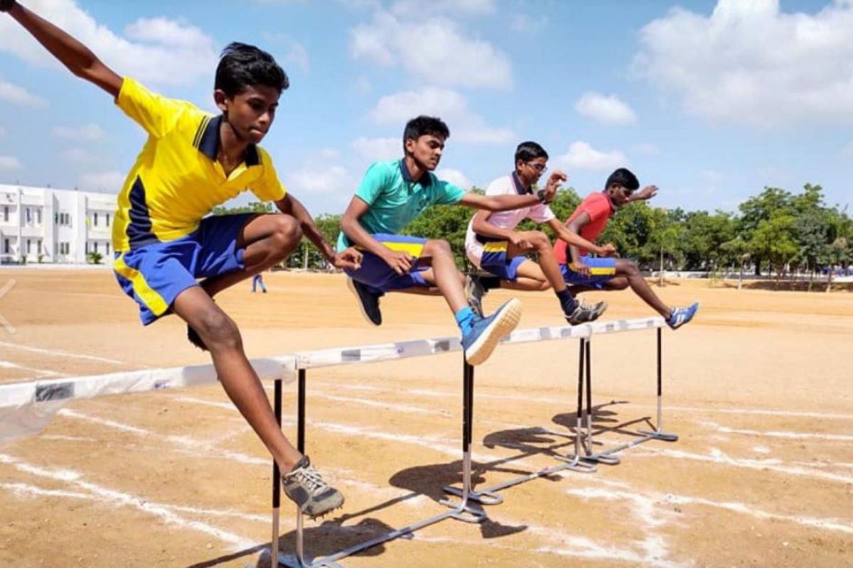 பள்ளி மாணவர்கள் விளையாட்டு விடுதிகளில் சேர விண்ணப்பிக்கலாம்..!