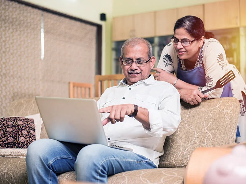  ,[object Object], ஒரு நிதியாண்டில் SCSS அக்கவுன்ட் ஹோல்டருக்கு வழங்கப்படும் accrued interest வரம்பானது ரூ.50,000 என்ற லிமிட்டை தாண்டினால் அது TDS-க்கு உட்பட்டது. TDS கணக்கிடப்பட்டு திரட்டப்பட்ட வட்டியில் இருந்து ஒரு குறிப்பிட்ட அளவு குறைக்கப்படும்.