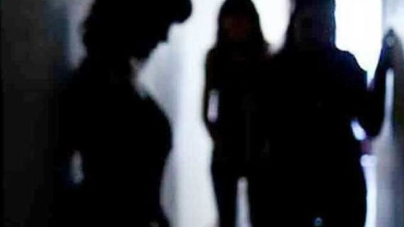 சென்னையில் விபச்சாரம்... 4 மாதங்களில் 94 பெண்கள் மீட்பு... 55 பேரை அதிரடியாக கைது செய்த போலீஸ்..!