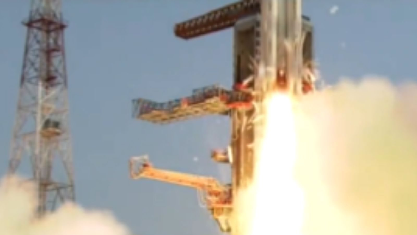 ISRO | விண்ணில் பாய்ந்தது ஜிஎஸ்எல்வி-எஃப்-12 ராக்கெட்...