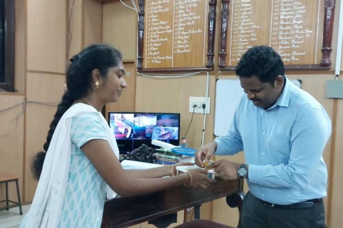 வெற்றிபெற்றவர்களை