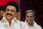 சித்தராமையா பதவியேற்பு விழா: மு.க.ஸ்டாலின் பங்கேற்பு