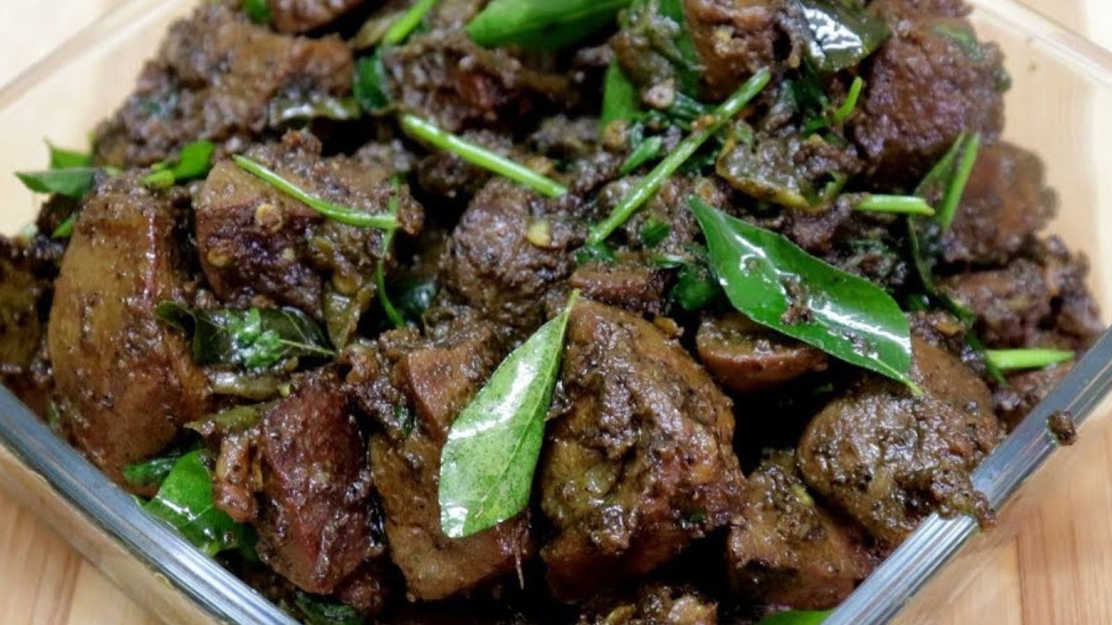 நாவூற வைக்கும் ஈரல் வதக்கல்... ரெசிபி இதோ.!